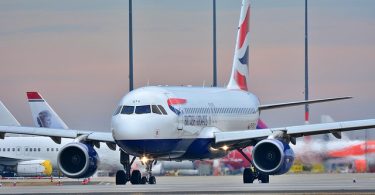 airplane to UK